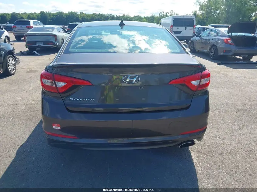 2015 HYUNDAI SONATA SE