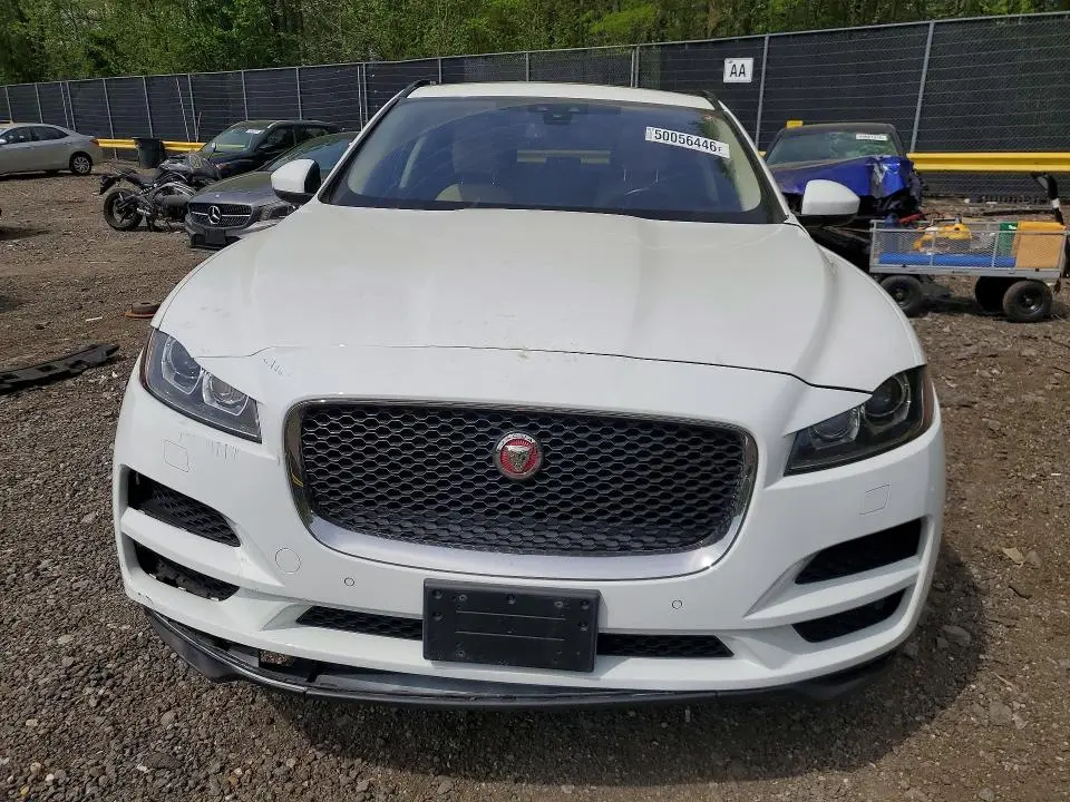 2018 JAGUAR F-PACE PREMIUM  