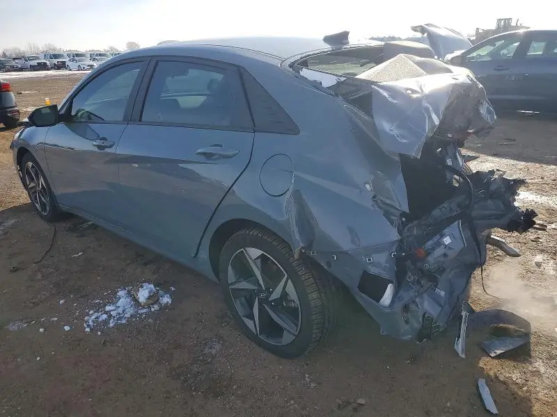 2023 HYUNDAI ELANTRA SEL  