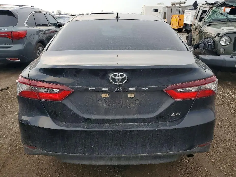 2022 TOYOTA CAMRY LE  