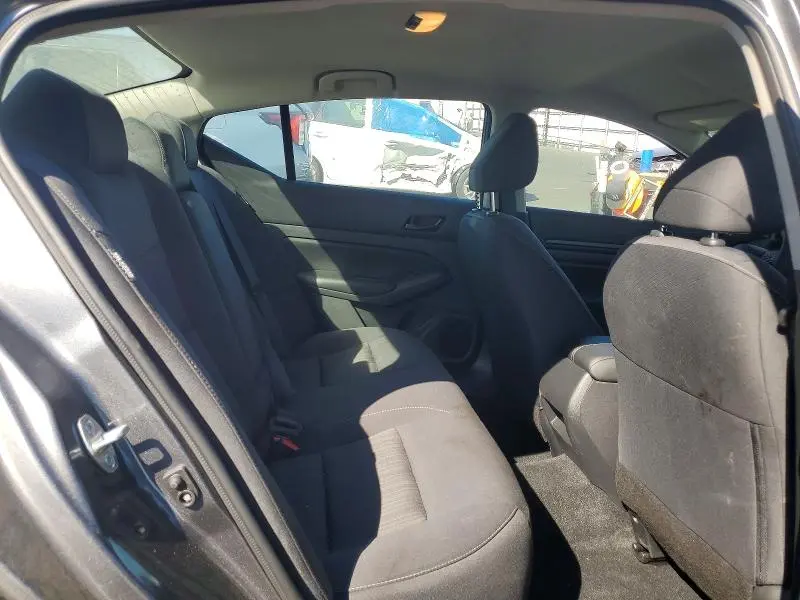 2025 NISSAN ALTIMA S  