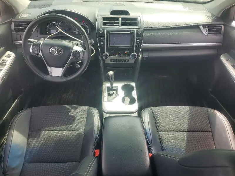 2012 TOYOTA CAMRY SE  