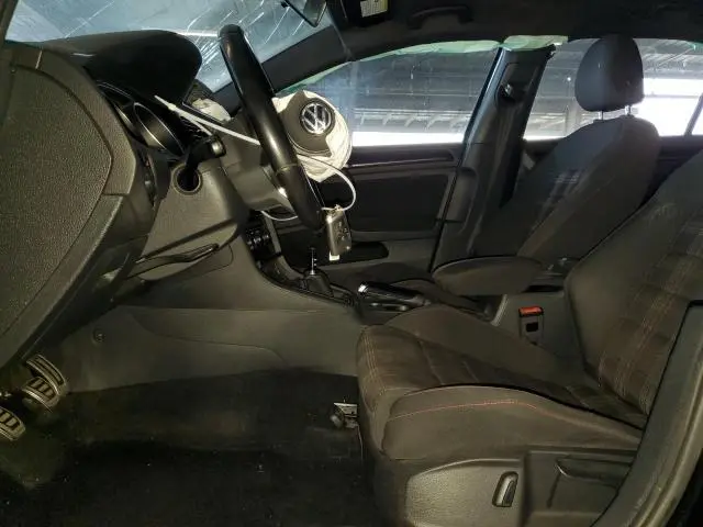 2017 VOLKSWAGEN GTI SPORT