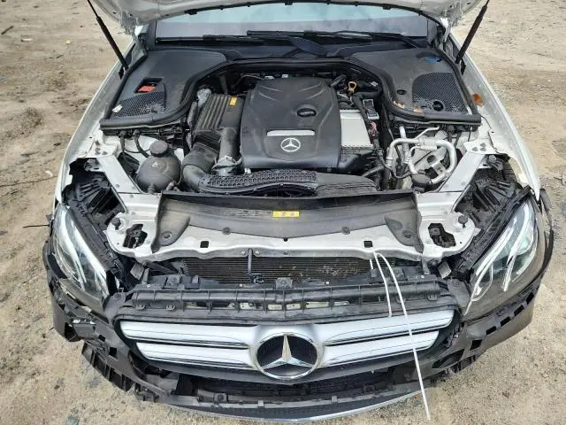 2019 MERCEDES-BENZ E 300  