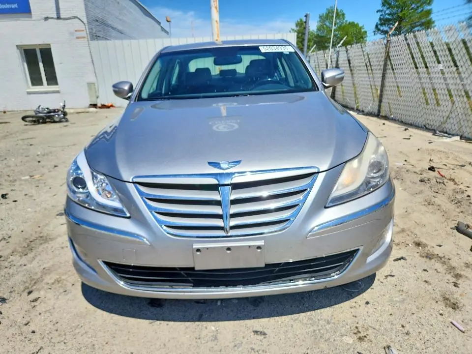 2012 HYUNDAI GENESIS 3.8L  