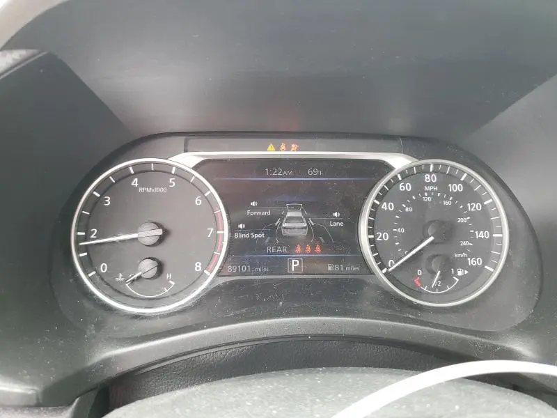 2022 NISSAN SENTRA SV  