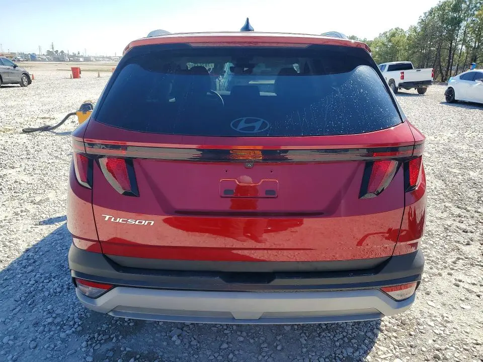 2025 HYUNDAI TUCSON SEL  