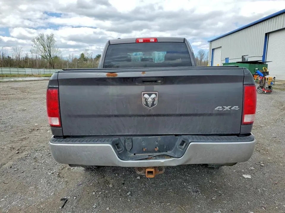 2017 RAM 1500 ST  