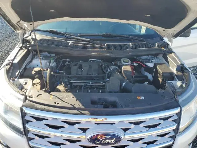 2019 FORD EXPLORER XLT  