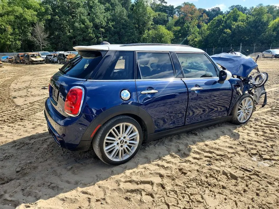 2017 MINI COOPER S  