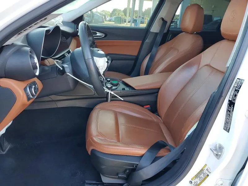2018 ALFA ROMEO GIULIA Q4  
