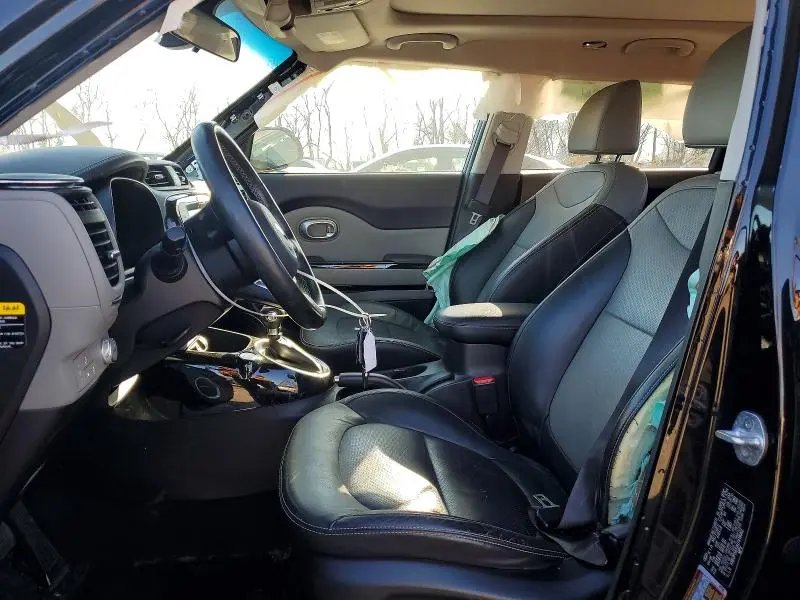 2017 KIA SOUL +  