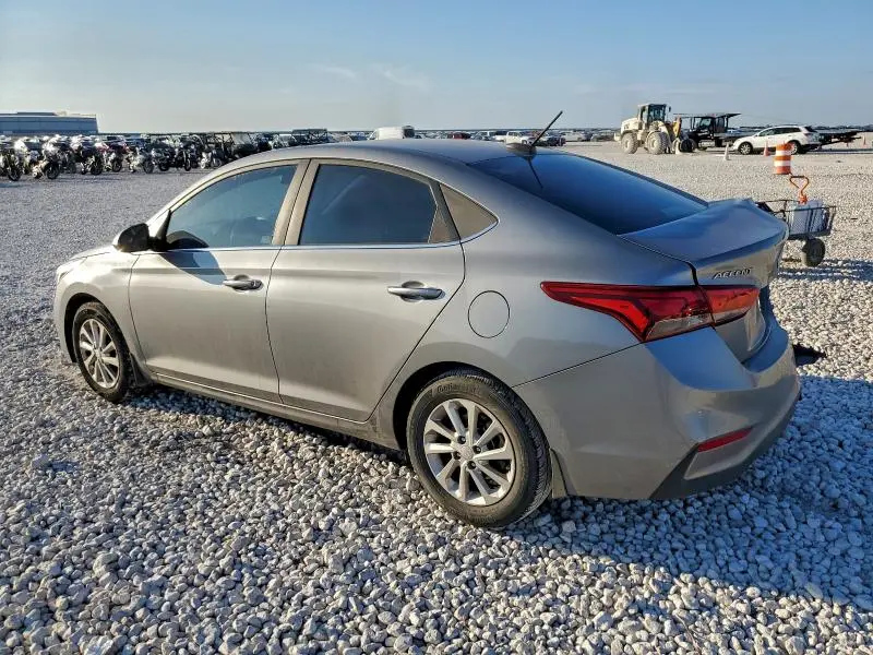 2022 HYUNDAI ACCENT SE  