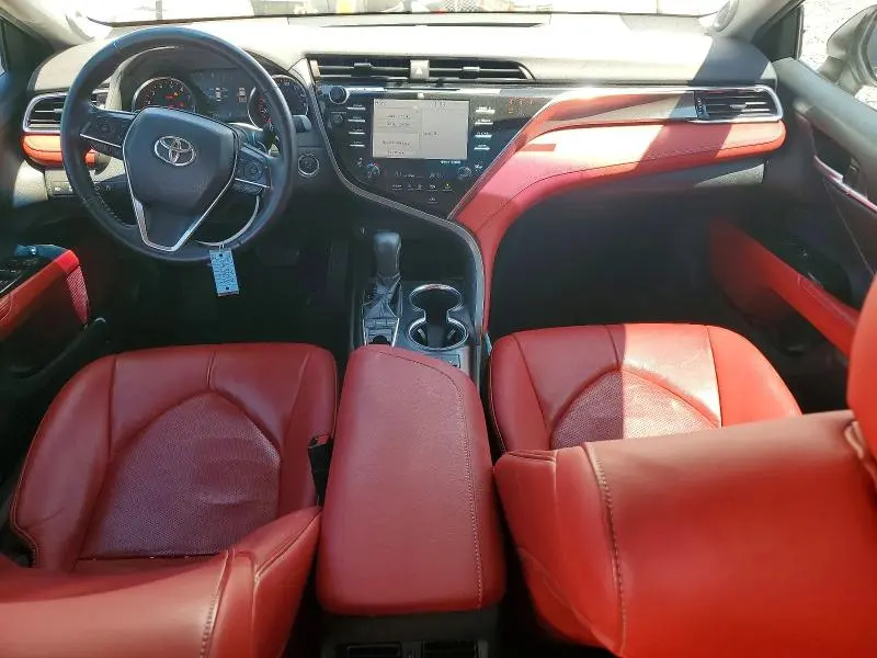 2018 TOYOTA CAMRY XSE  