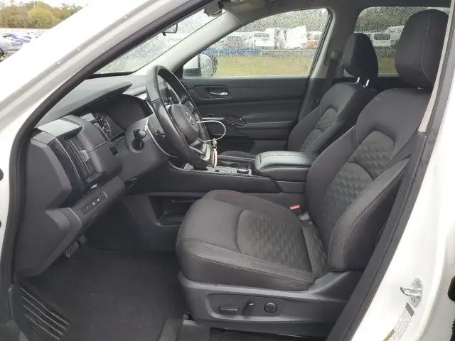 2022 NISSAN PATHFINDER SV  