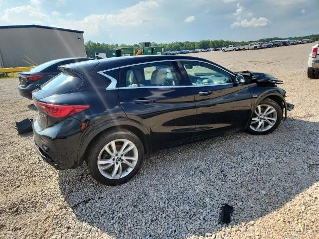 2018 INFINITI QX30 LUXURY  