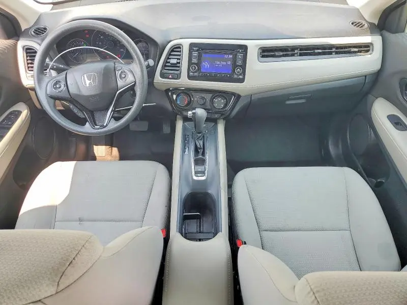 2021 HONDA HR-V LX  