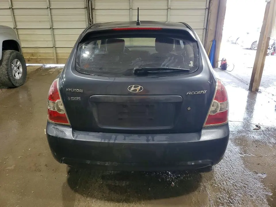 2010 HYUNDAI ACCENT GS  