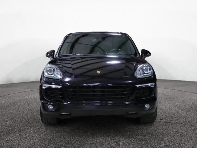 2018 PORSCHE CAYENNE S  