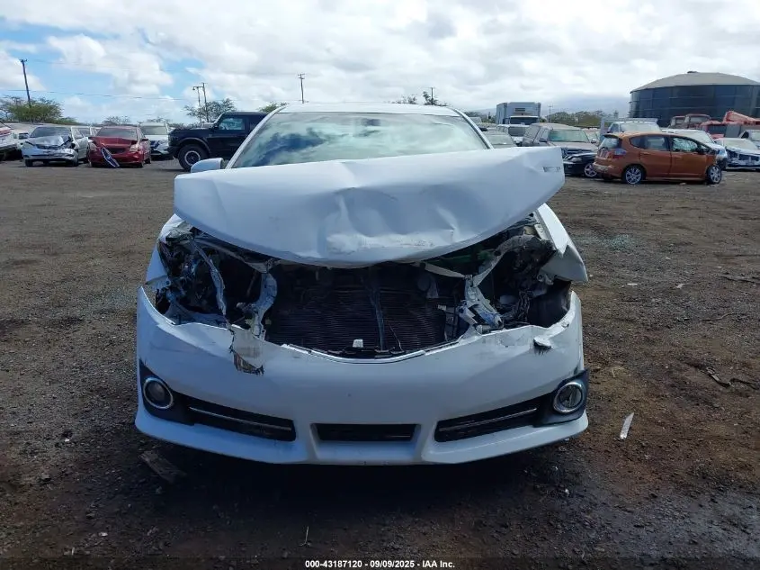 2014 TOYOTA CAMRY SE/SE SPORT