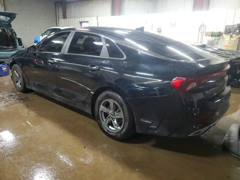 2022 KIA K5 LXS  