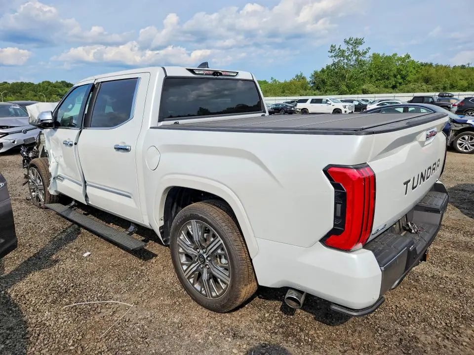 2026 TOYOTA TUNDRA CREWMAX CAPSTONE  