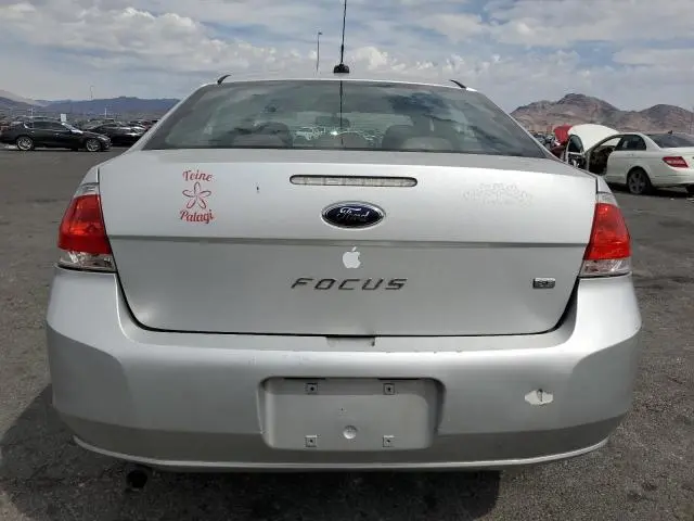 2010 FORD FOCUS SE  