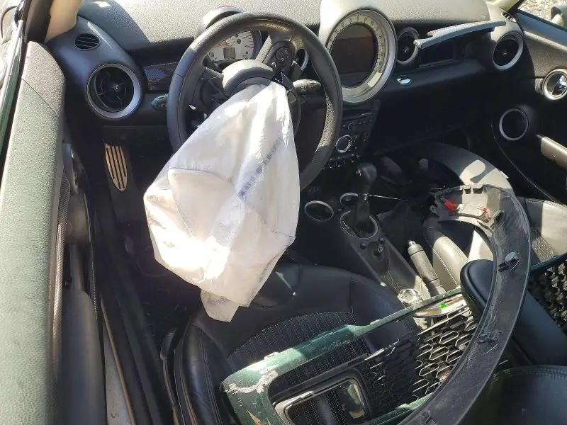 2013 MINI COOPER S  