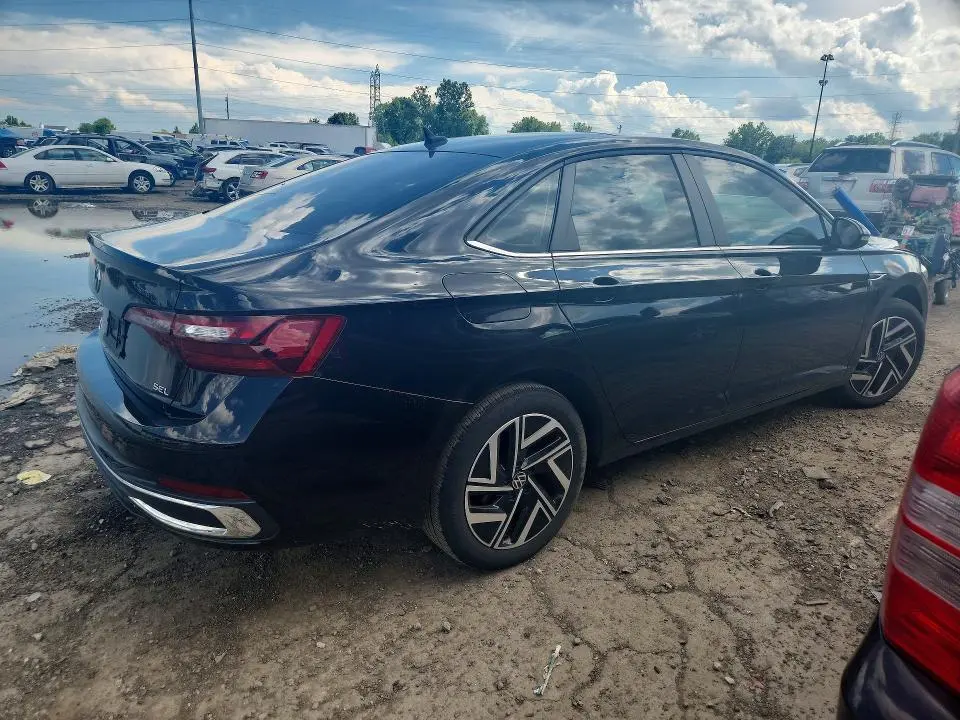 2022 VOLKSWAGEN JETTA SEL  
