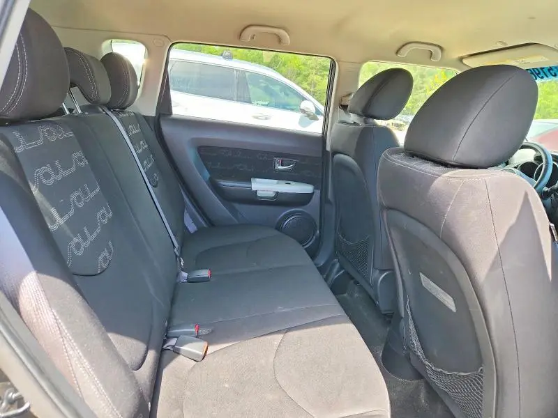 2012 KIA SOUL +  