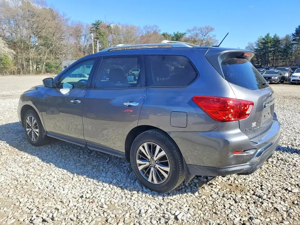 2017 NISSAN PATHFINDER S  