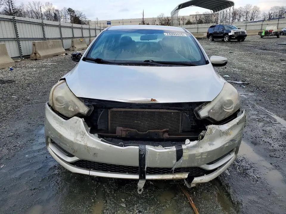 2014 KIA FORTE LX  