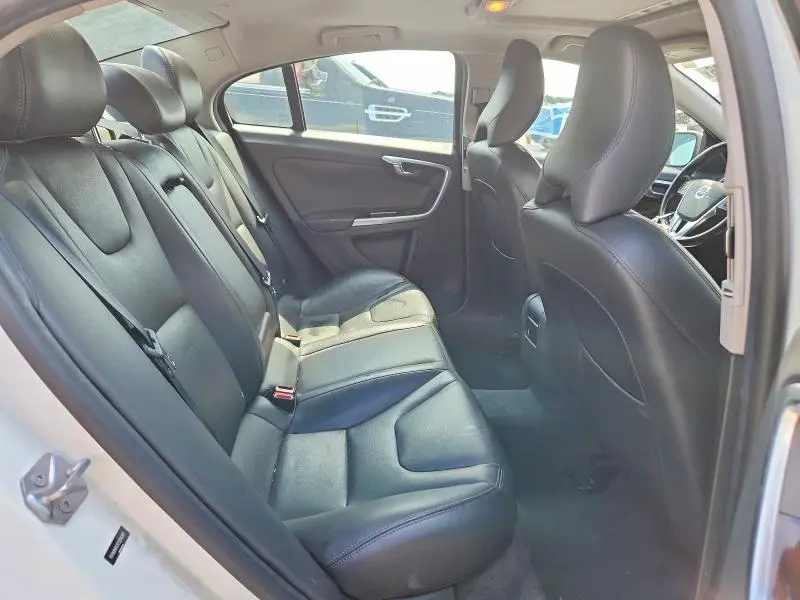 2015 VOLVO S60 PREMIER  