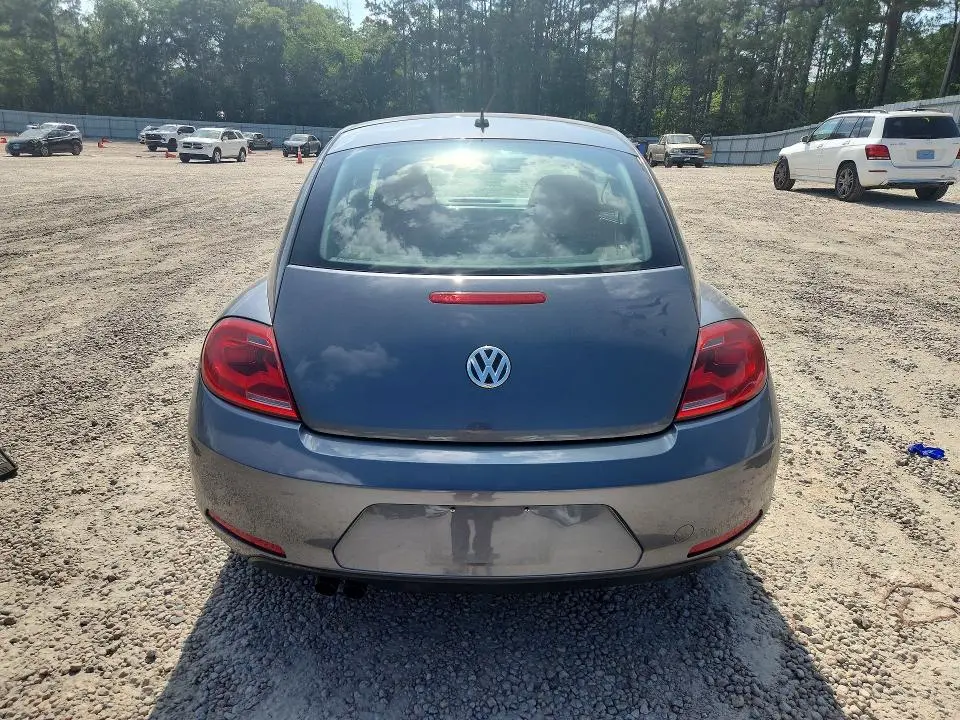2013 VOLKSWAGEN BEETLE   