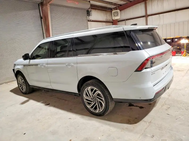 2025 LINCOLN NAVIGATOR L RESERVE  
