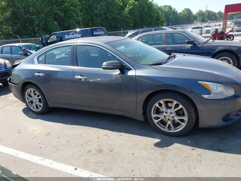 2013 NISSAN MAXIMA 3.5 SV