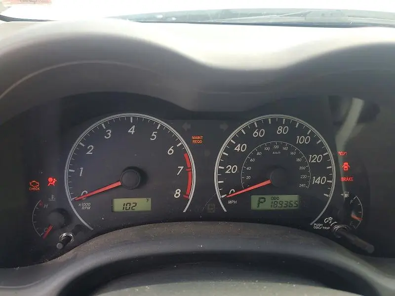 2010 TOYOTA COROLLA LE  