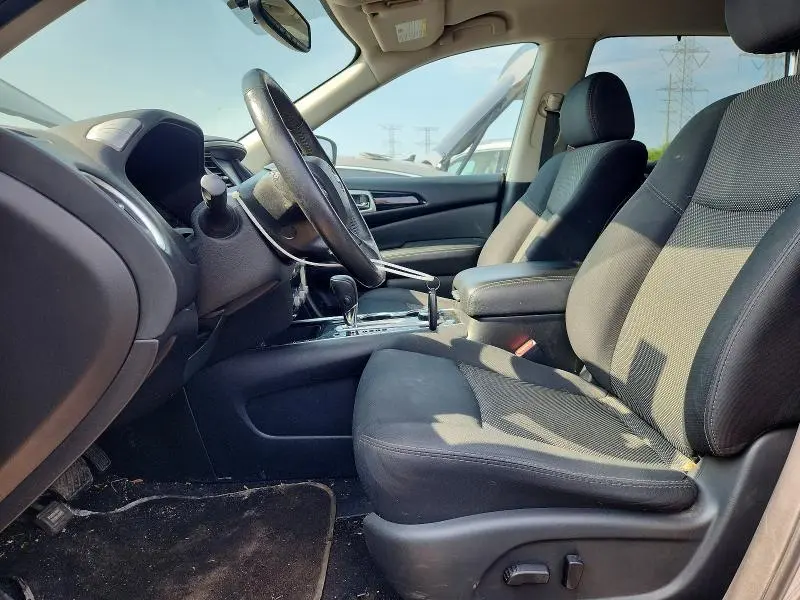 2018 NISSAN PATHFINDER SV  