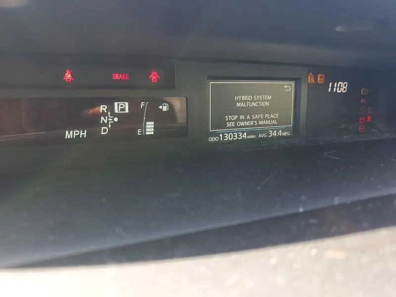 2017 TOYOTA PRIUS V FOUR  