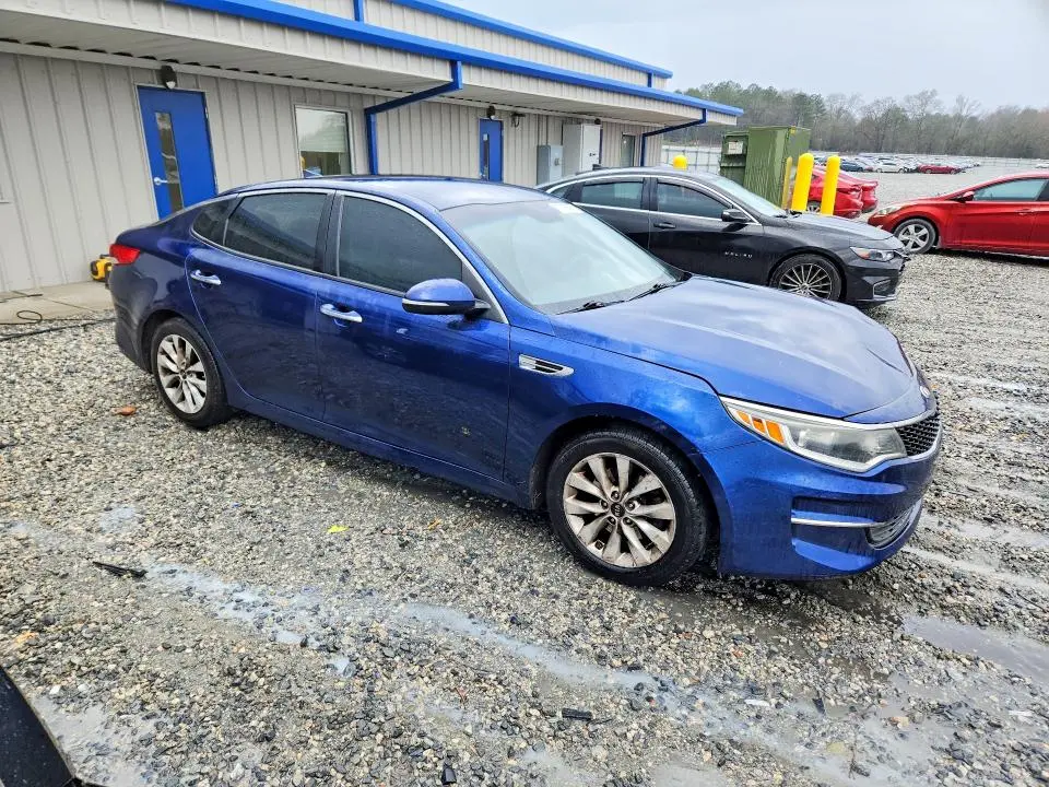2017 KIA OPTIMA LX  