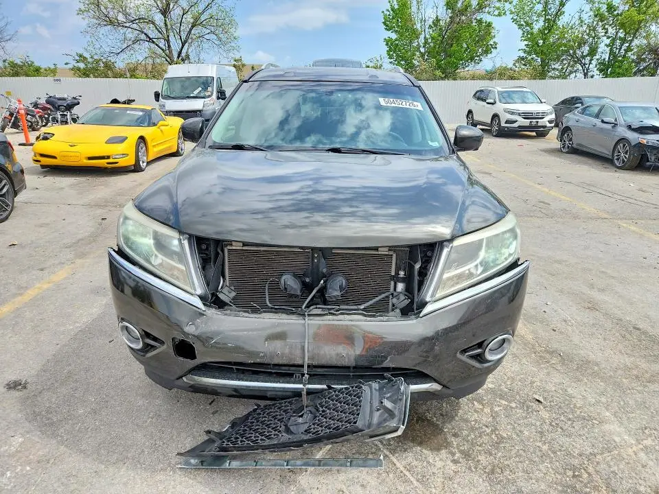 2015 NISSAN PATHFINDER SL  