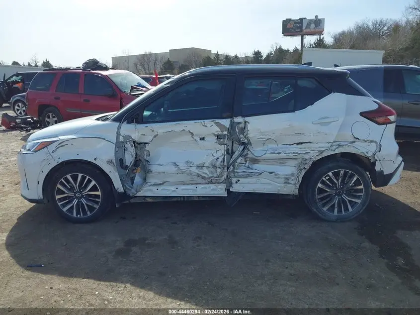 2021 NISSAN KICKS SV XTRONIC CVT
