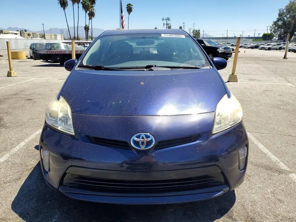 2014 TOYOTA PRIUS TWO  