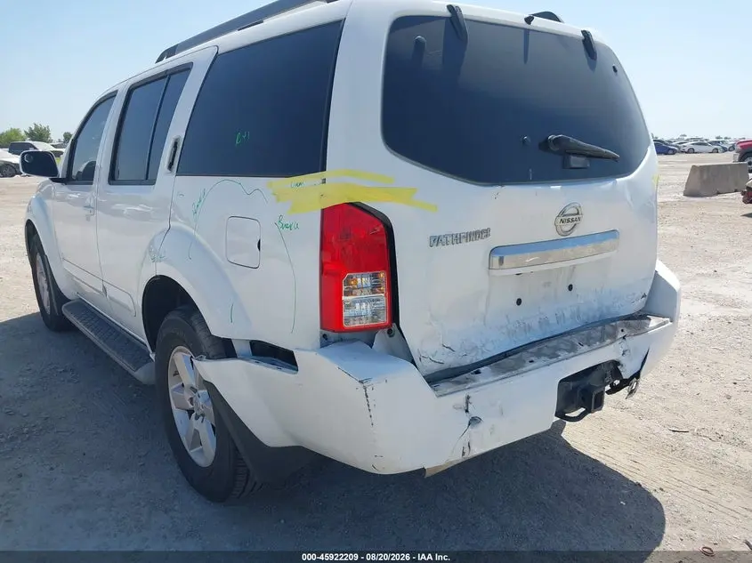 2012 NISSAN PATHFINDER SV