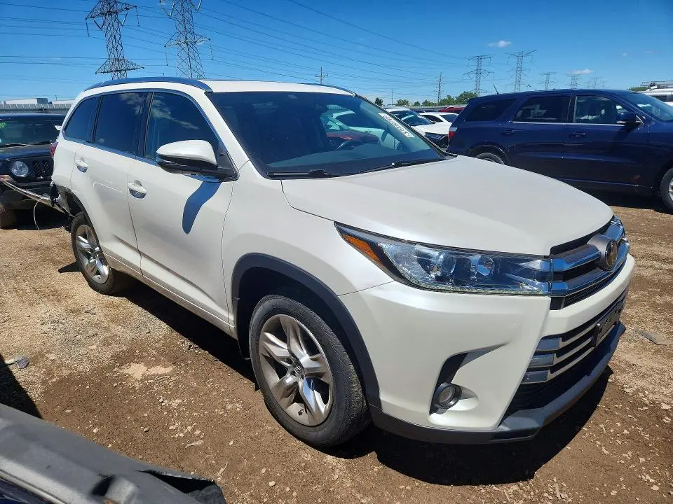 2018 TOYOTA HIGHLANDER LIMITED  