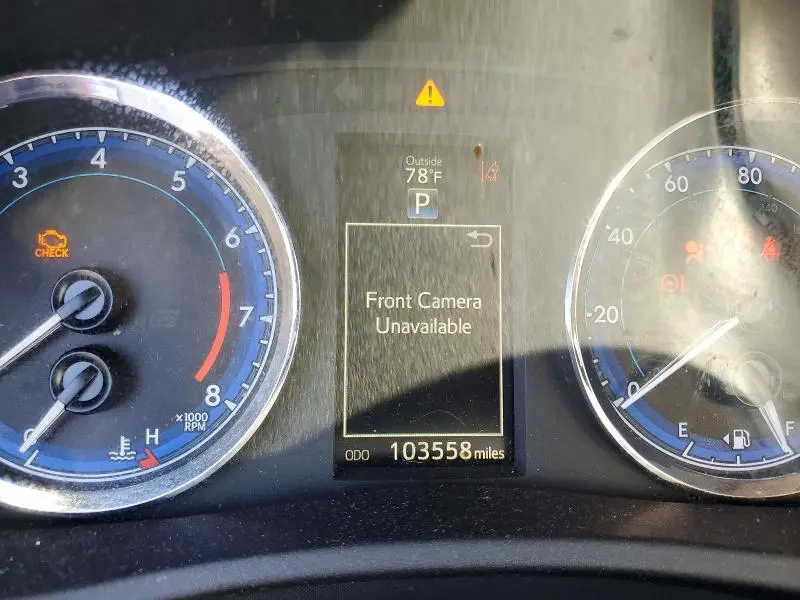 2017 TOYOTA COROLLA SE  