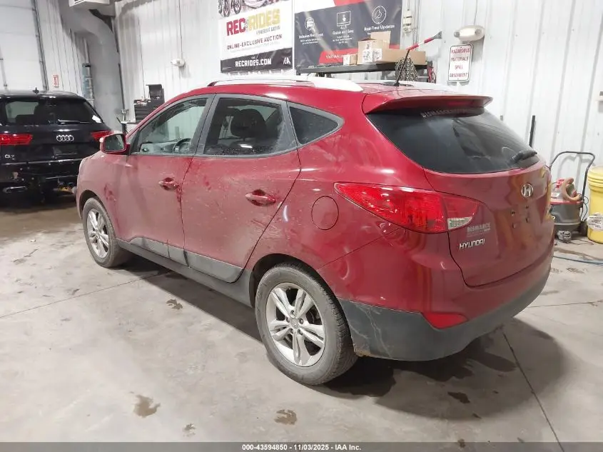 2012 HYUNDAI TUCSON GLS