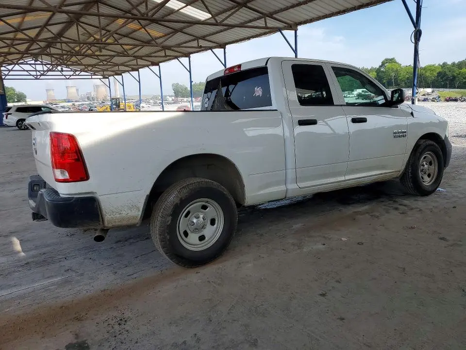 2016 RAM 1500 ST  