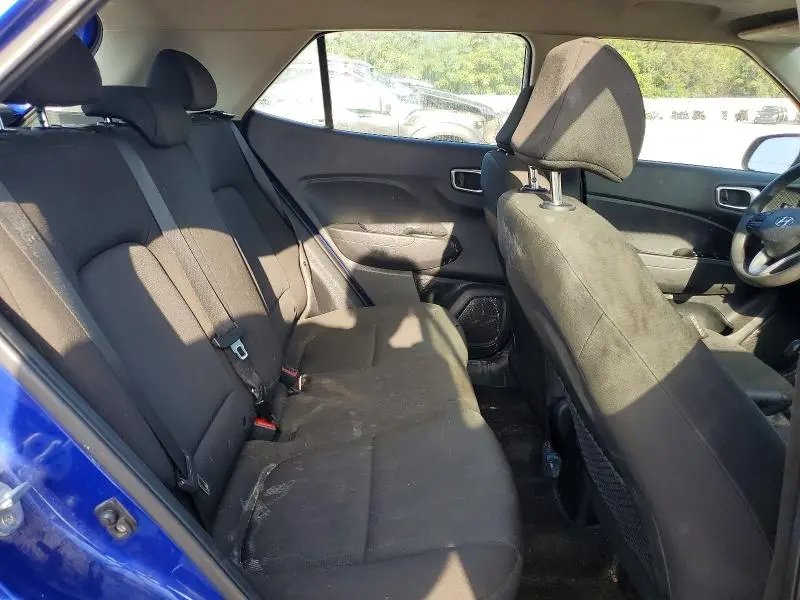 2021 HYUNDAI VENUE SE  