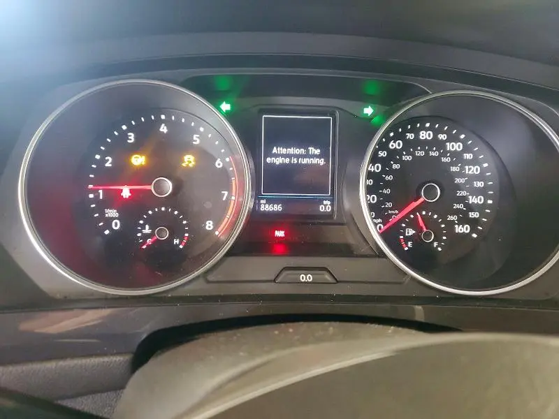 2019 VOLKSWAGEN TIGUAN SE  
